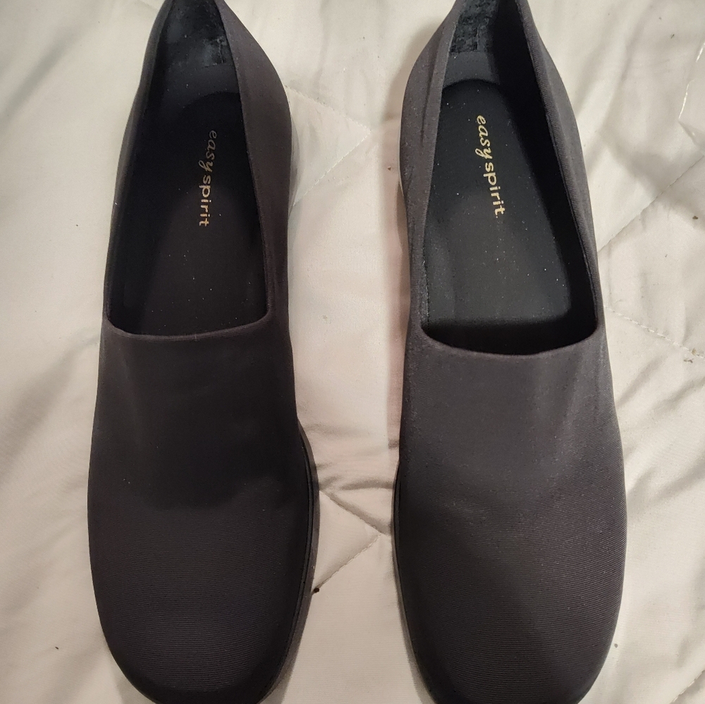 Women's Easy Spirit Black Dress Shoes Size 9.5